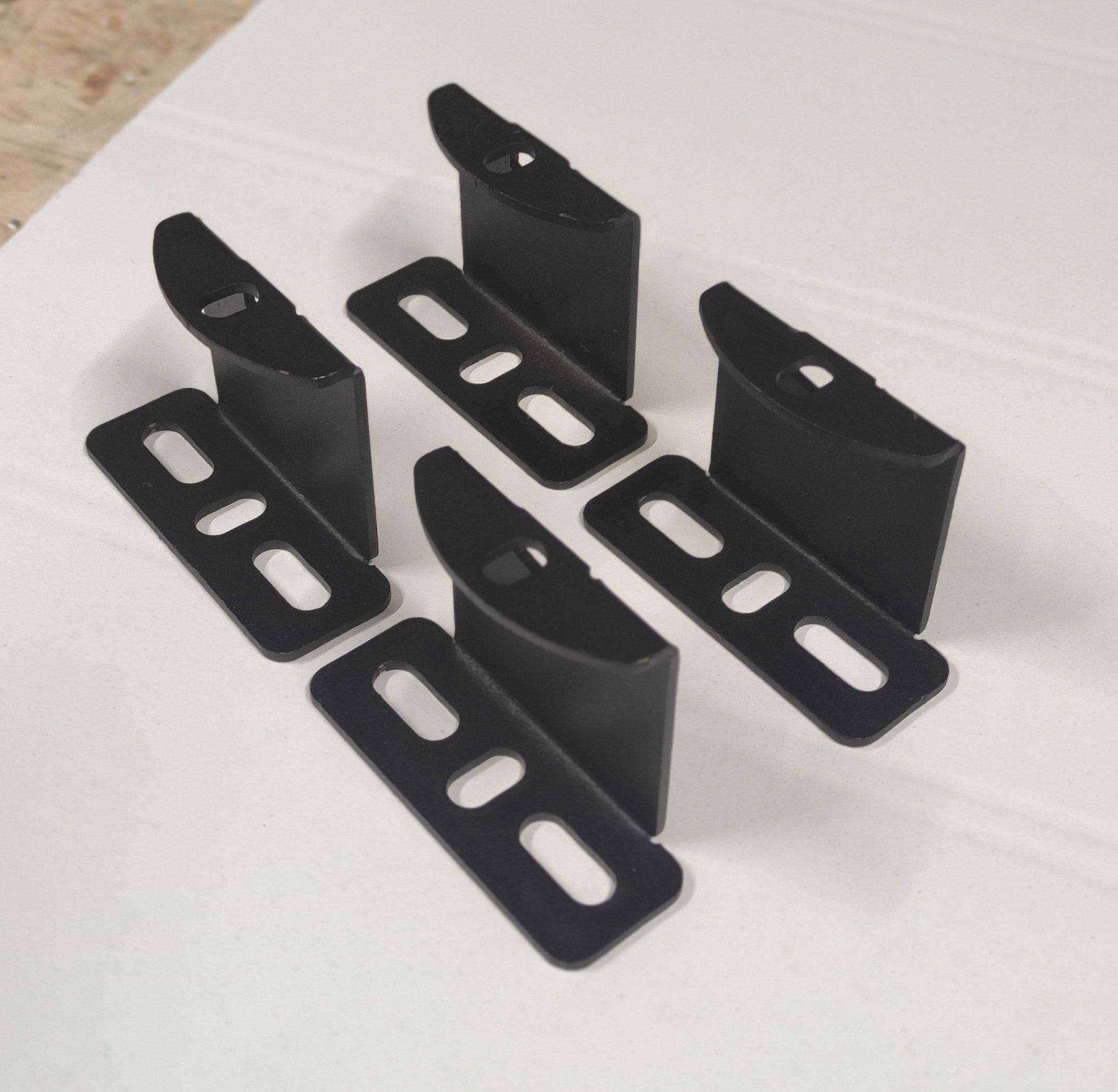 Brakerts T31 ROOF RACK brakets Brakerts T31 ROOF RACK brakets